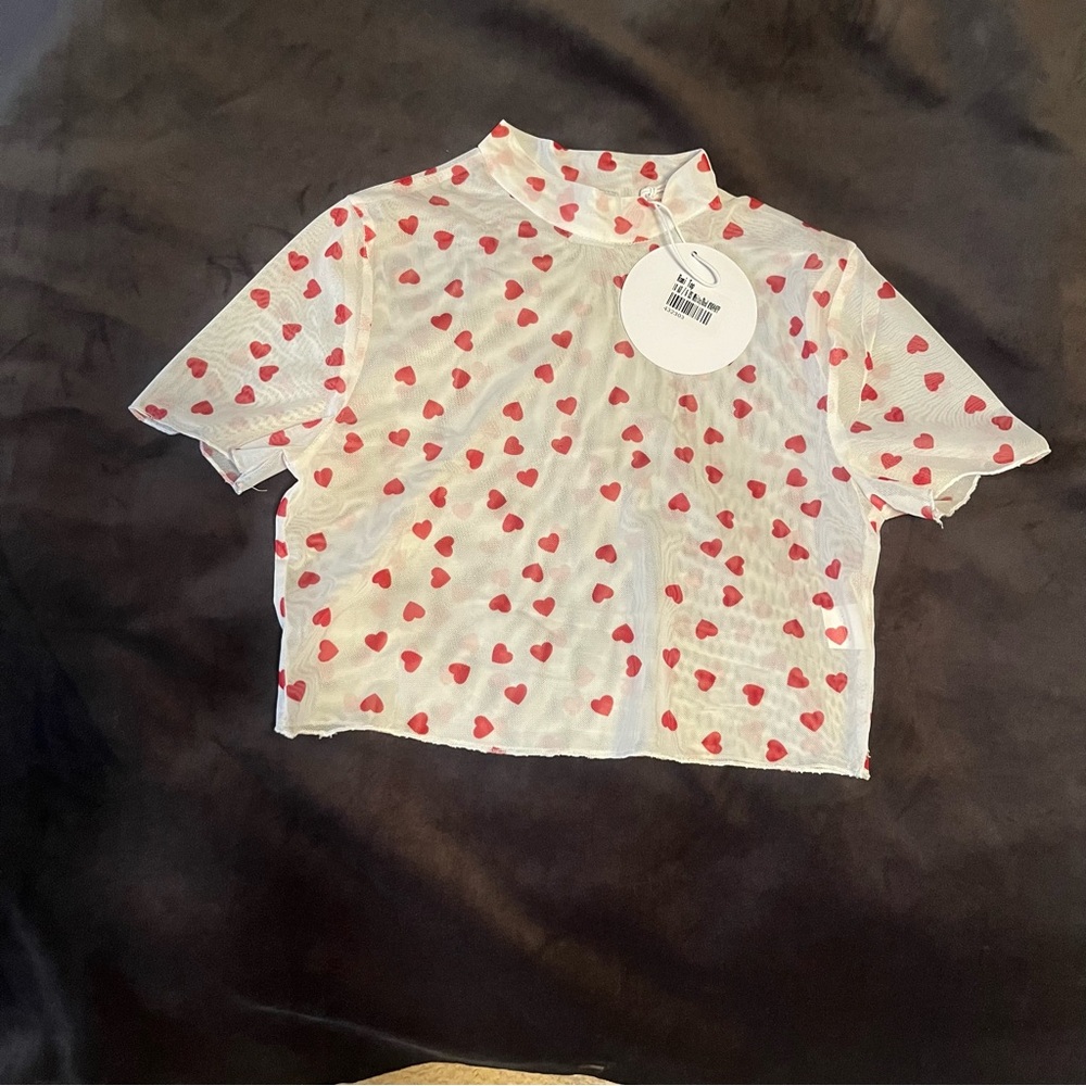 Sheer Top with Red Heart Pattern - Picture 4 of 4